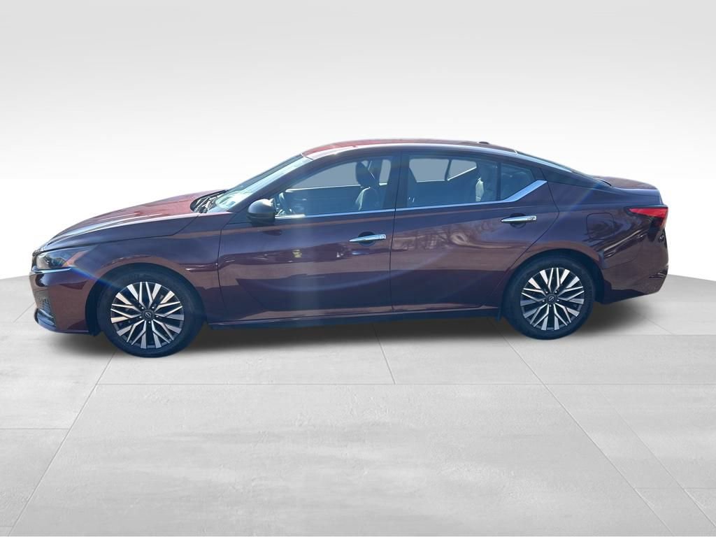 Used 2024 Nissan Altima 2.5 SV video 2