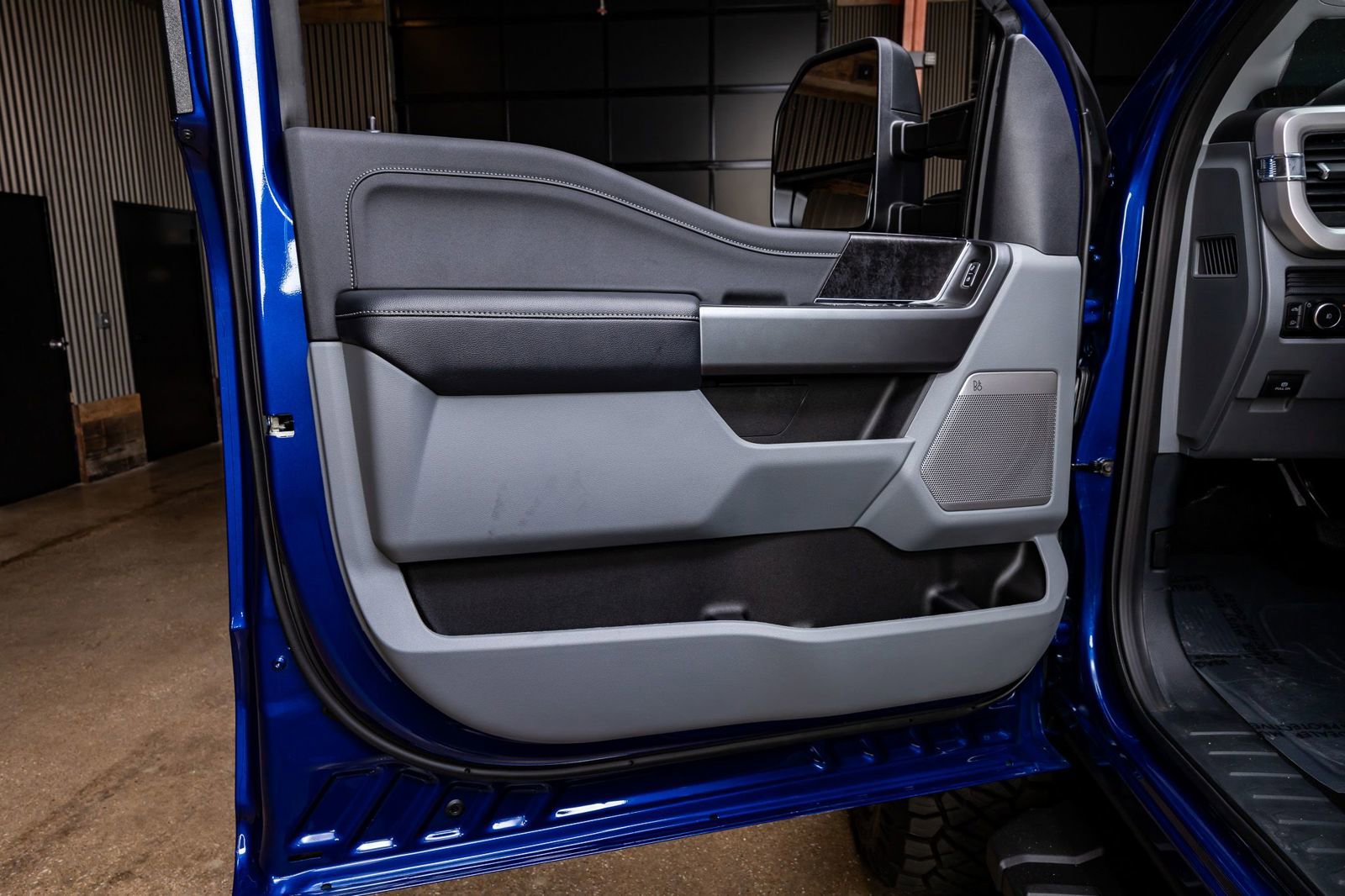 Used 2026 Ford F250 XLT w/ XLT Premium Package image 36