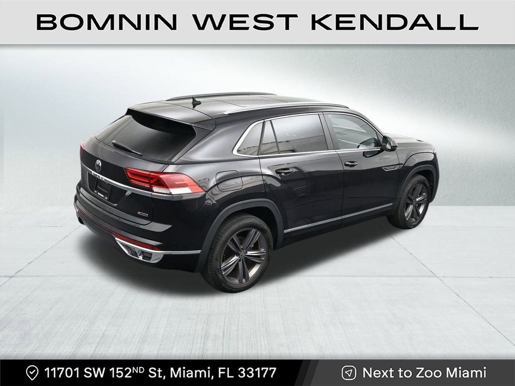 Used 2022 Volkswagen Atlas Cross Sport SEL R-Line image 16