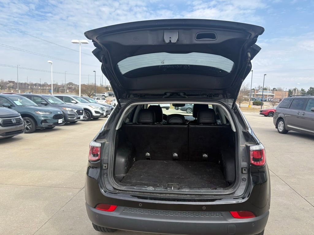 Used 2017 Jeep Compass Limited w/ Safe & Security Group image 36