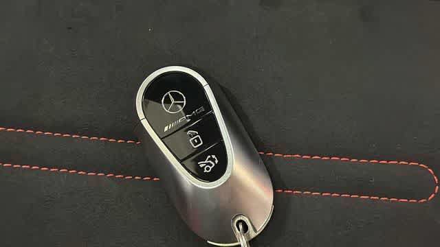 Used 2025 Mercedes-Benz E 53 AMG e 4MATIC Sedan image 35