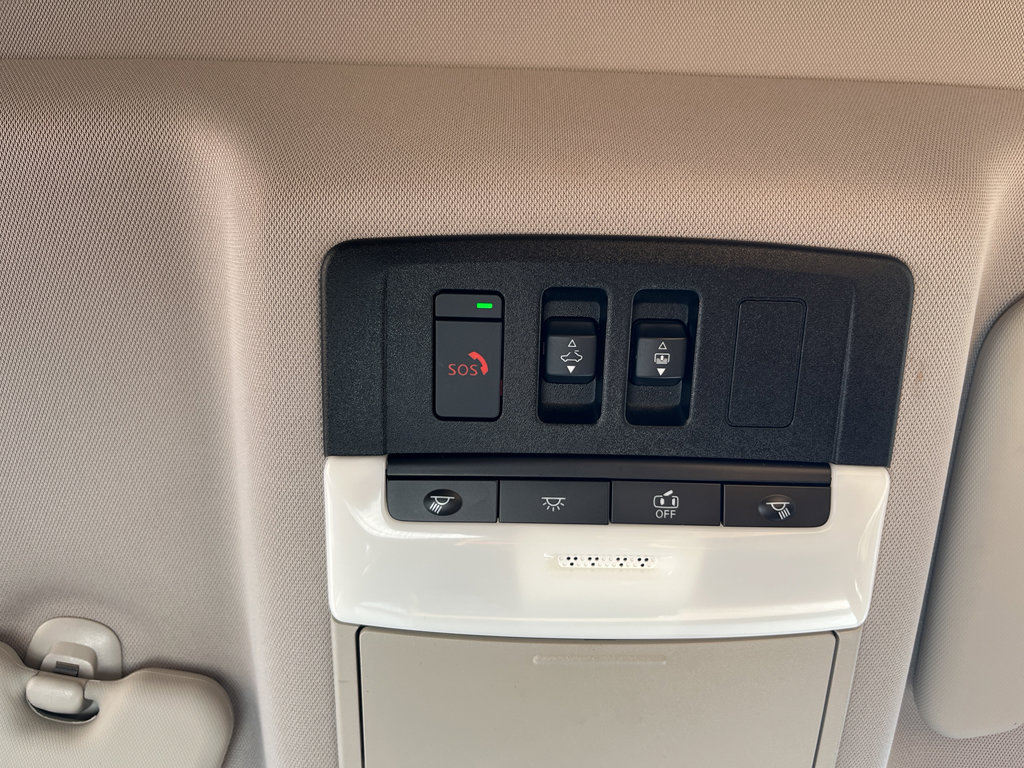 Used 2021 Nissan Rogue Platinum image 30