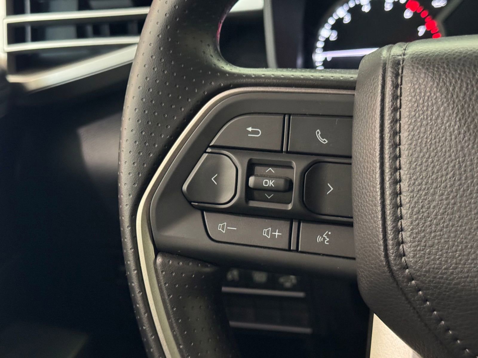 New 2026 Toyota Tundra SR5 AWD/4WD image 28