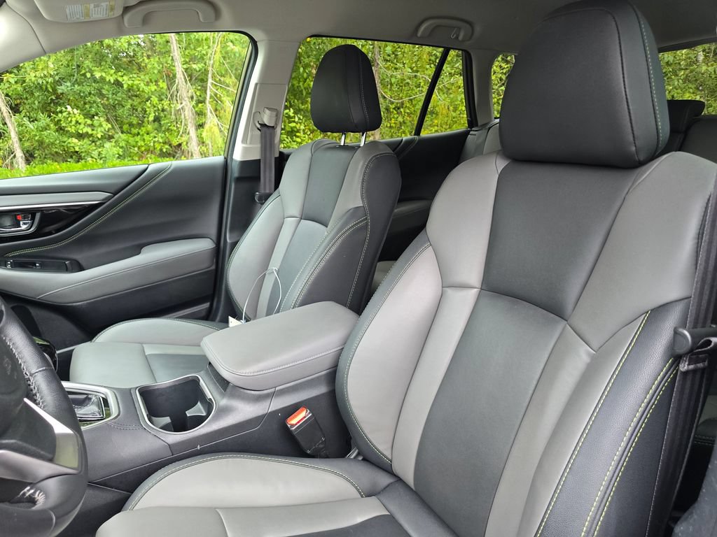 Used 2023 Subaru Outback Onyx Edition AWD/4WD image 13
