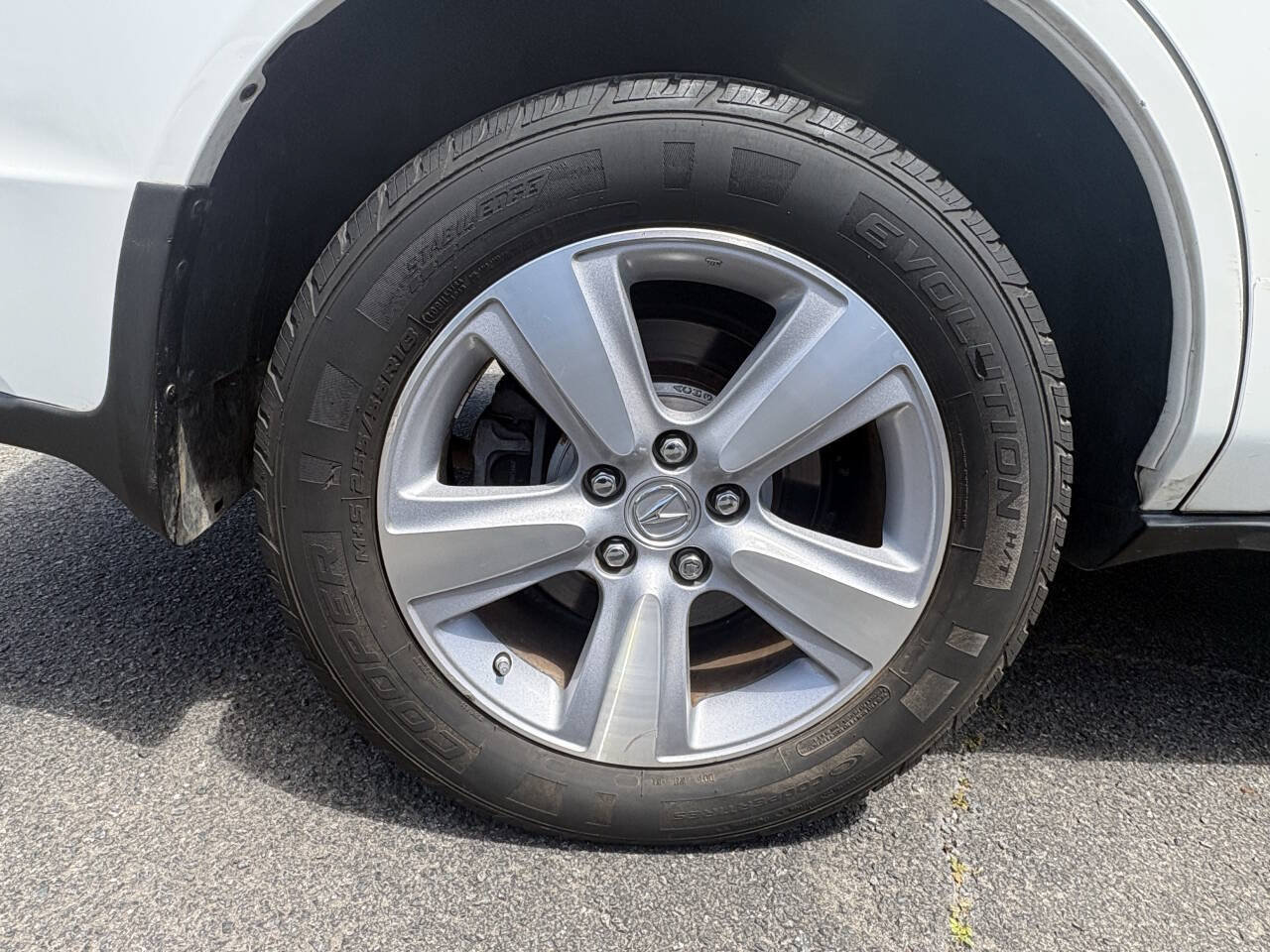 Used 2011 Acura MDX AWD/4WD image 22