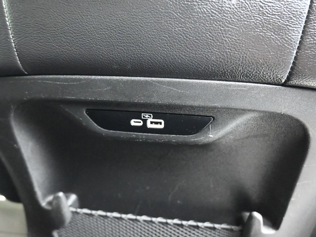 Used 2022 Chrysler Pacifica Touring-L image 47