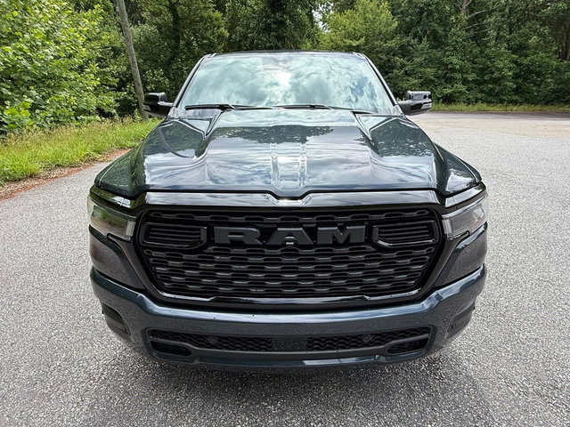Used 2025 RAM 1500 Big Horn AWD/4WD image 3