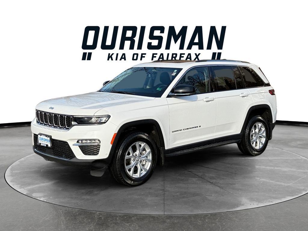 Used 2023 Jeep Grand Cherokee Limited w/ Luxury Tech Group II image 2