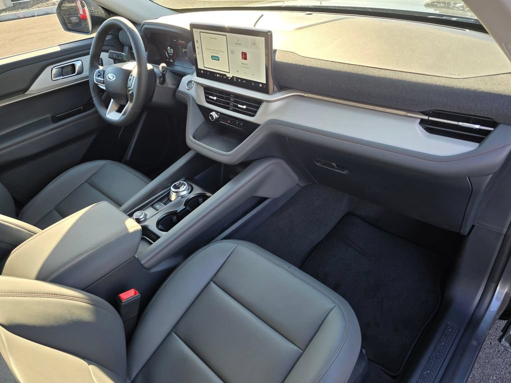 New 2026 Ford Explorer Active w/ Active Comfort Package AWD/4WD image 19