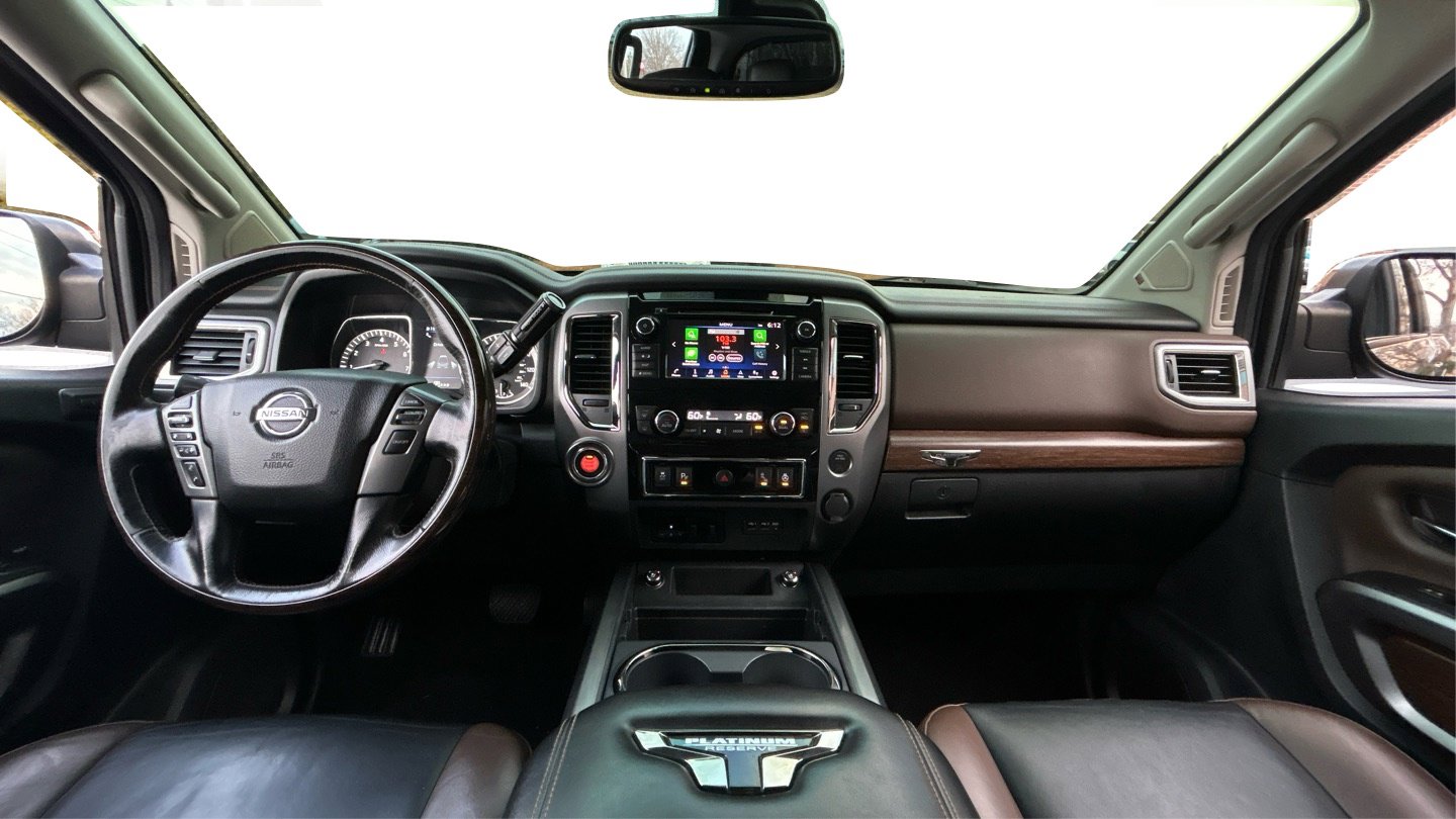Used 2019 Nissan Titan Platinum Reserve image 21