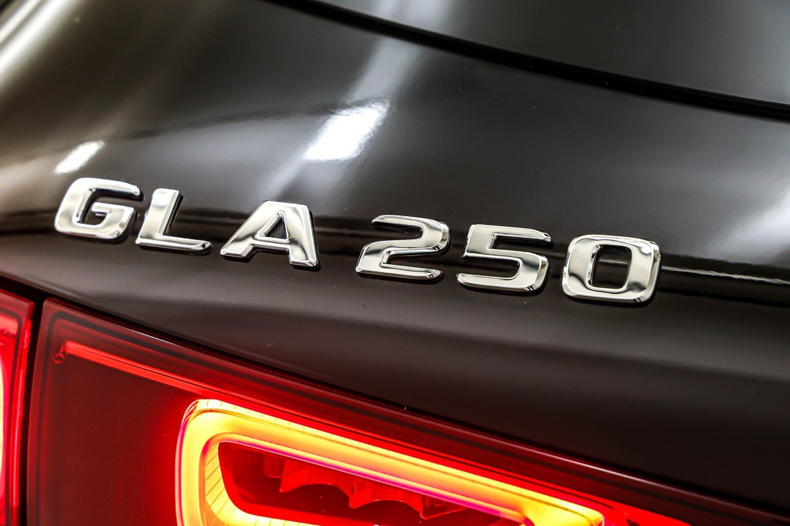 Used 2023 Mercedes-Benz GLA 250 image 10