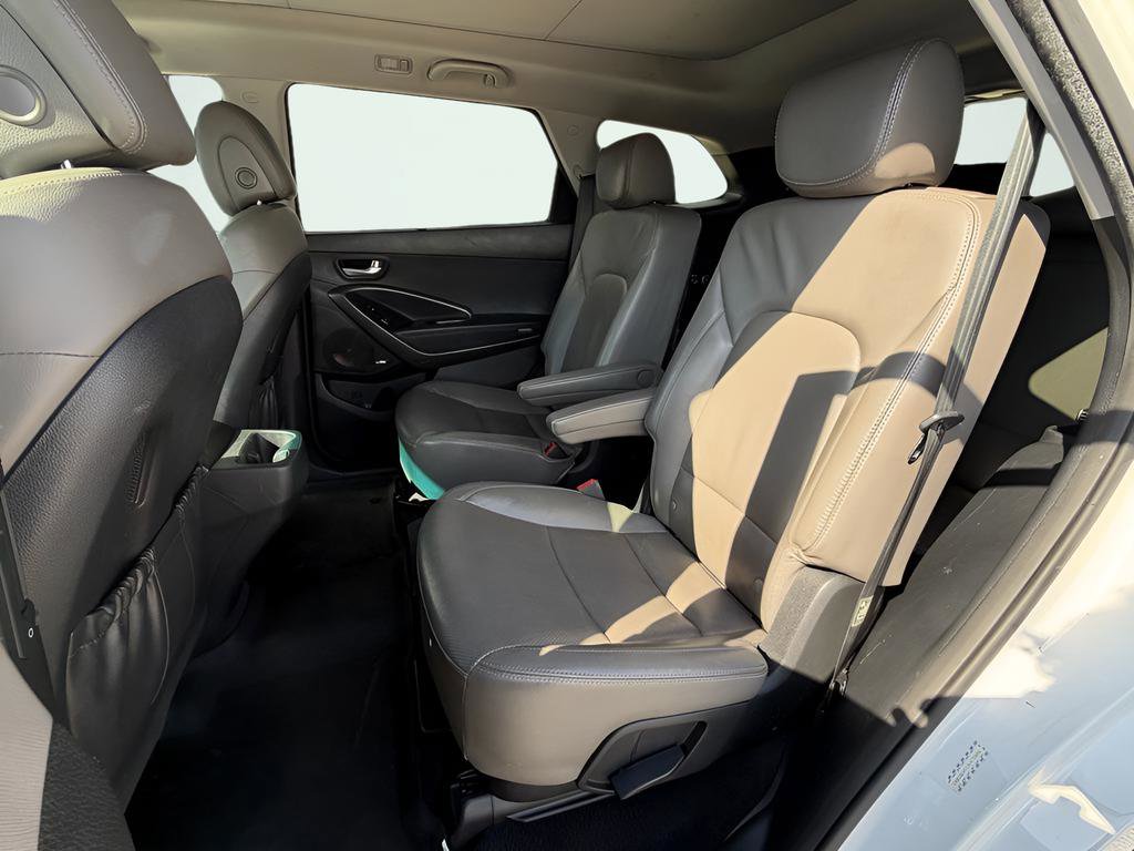 Used 2017 Hyundai Santa Fe Limited AWD/4WD image 23