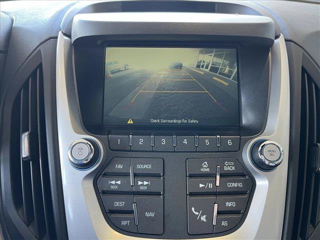 Used 2017 Chevrolet Equinox Premier w/ Enhanced Convenience Package AWD/4WD image 13