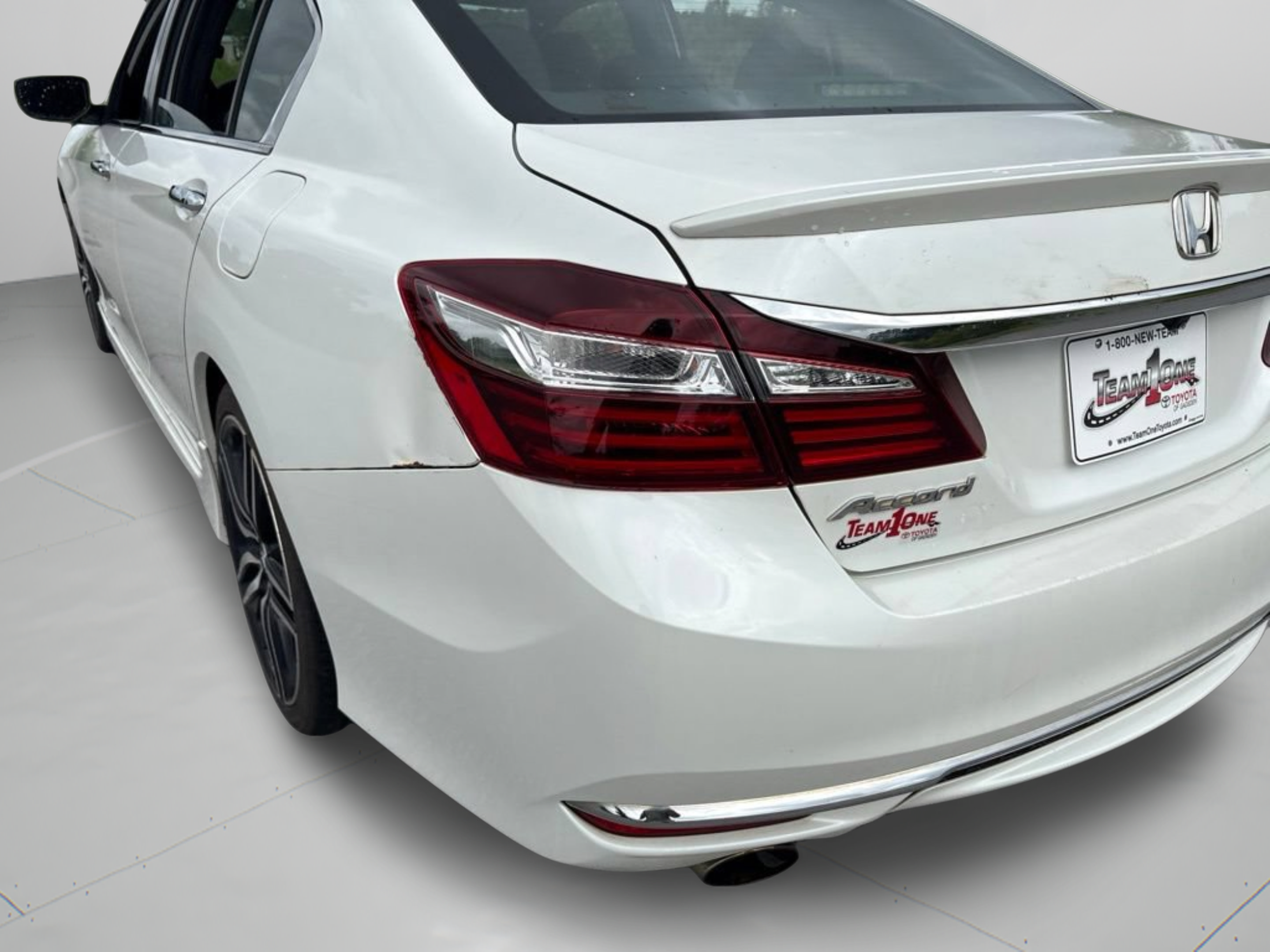 Used 2017 Honda Accord Sport Special Edition image 27