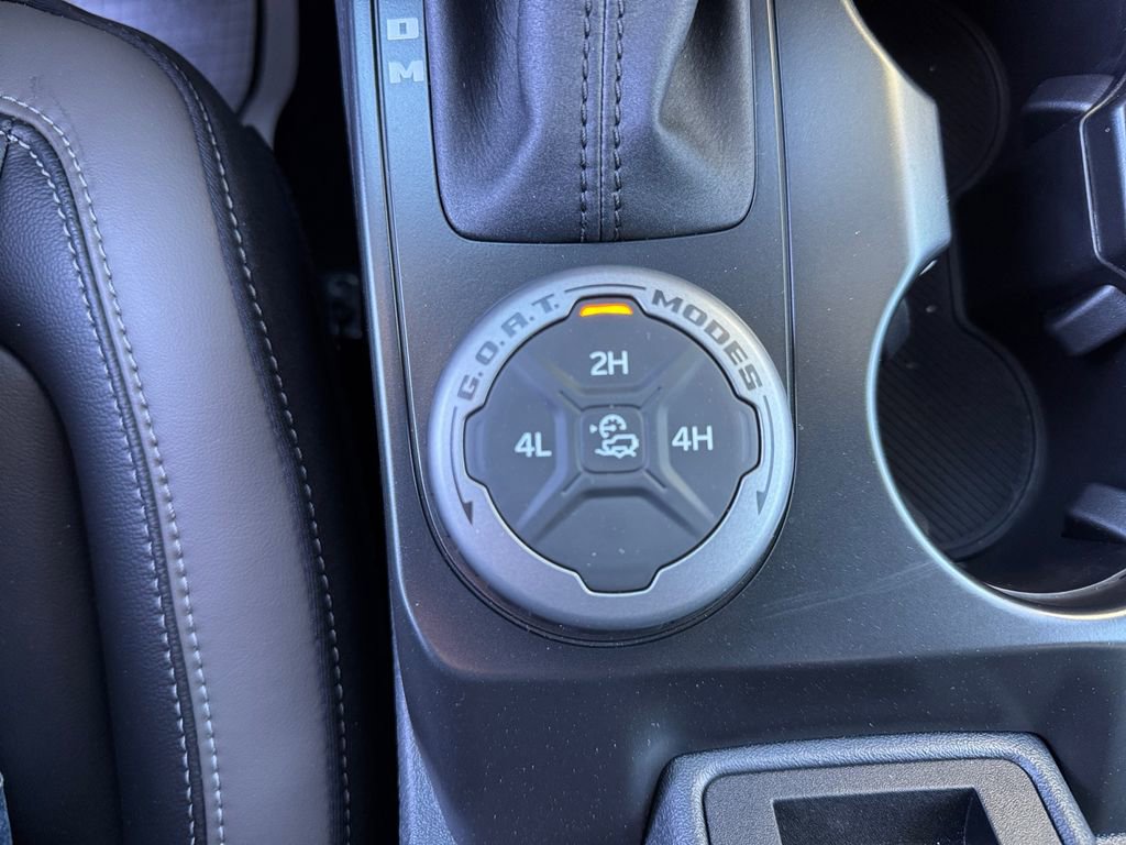 New 2025 Ford Bronco Outer Banks image 35