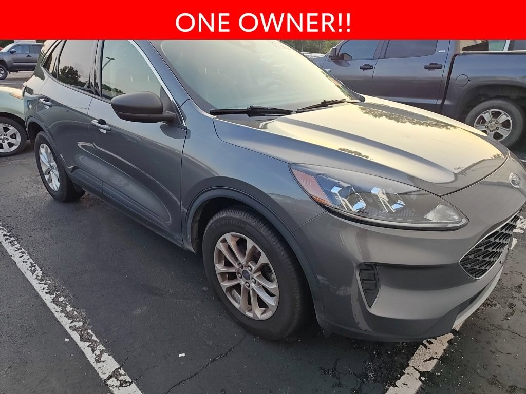 Used 2022 Ford Escape SE FWD image 3