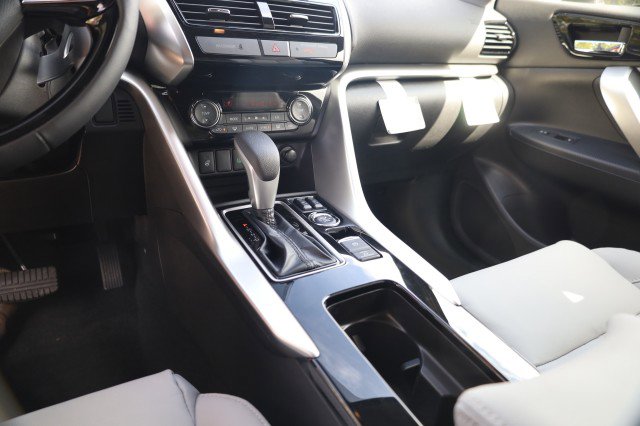 New 2026 Mitsubishi Eclipse Cross SEL image 13