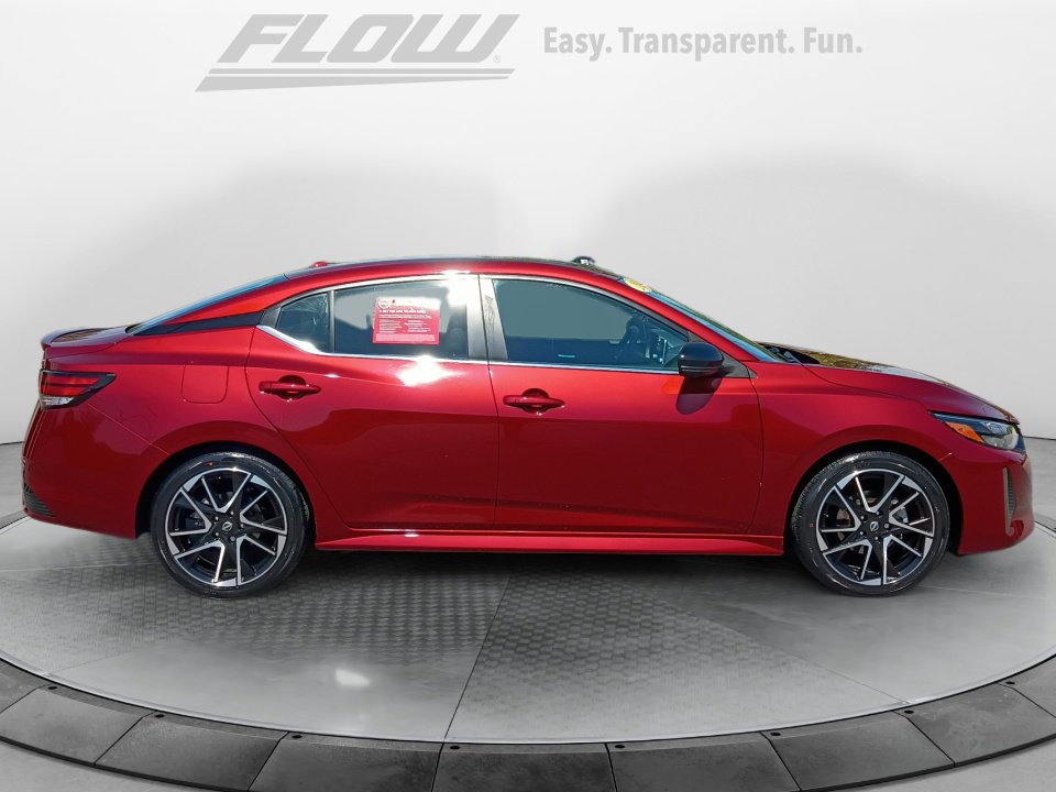 Used 2024 Nissan Sentra SR w/ SR Premium Package FWD image 8