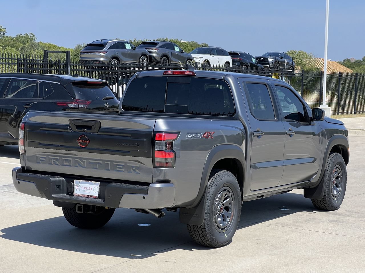 New 2026 Nissan Frontier PRO-4X w/ Pro-4x Convenience Package AWD/4WD image 4