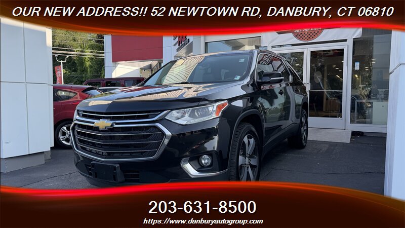 Used 2020 Chevrolet Traverse LT w/ LT Premium Package AWD/4WD image 1