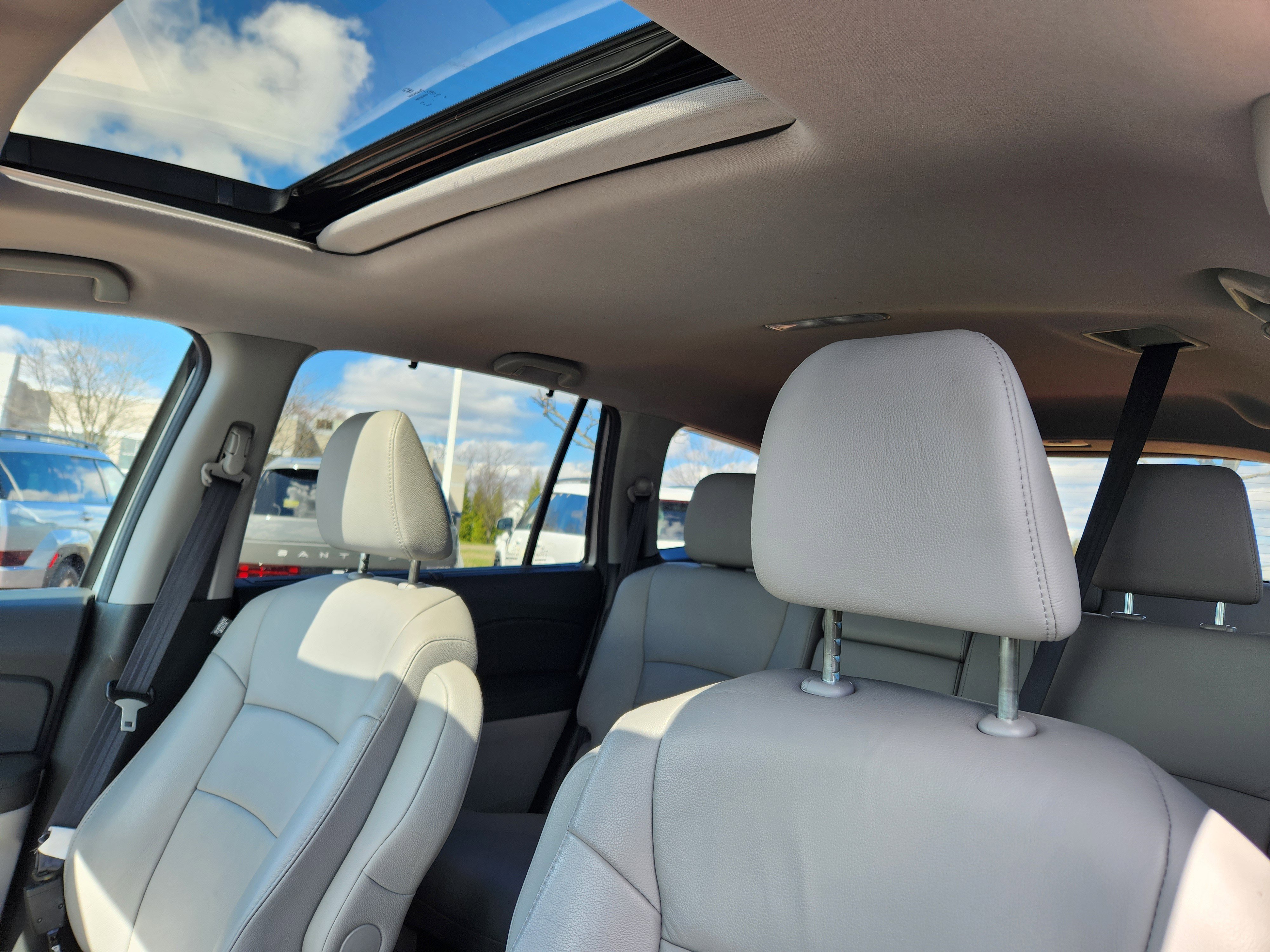 Used 2022 Honda Pilot Special Edition image 12