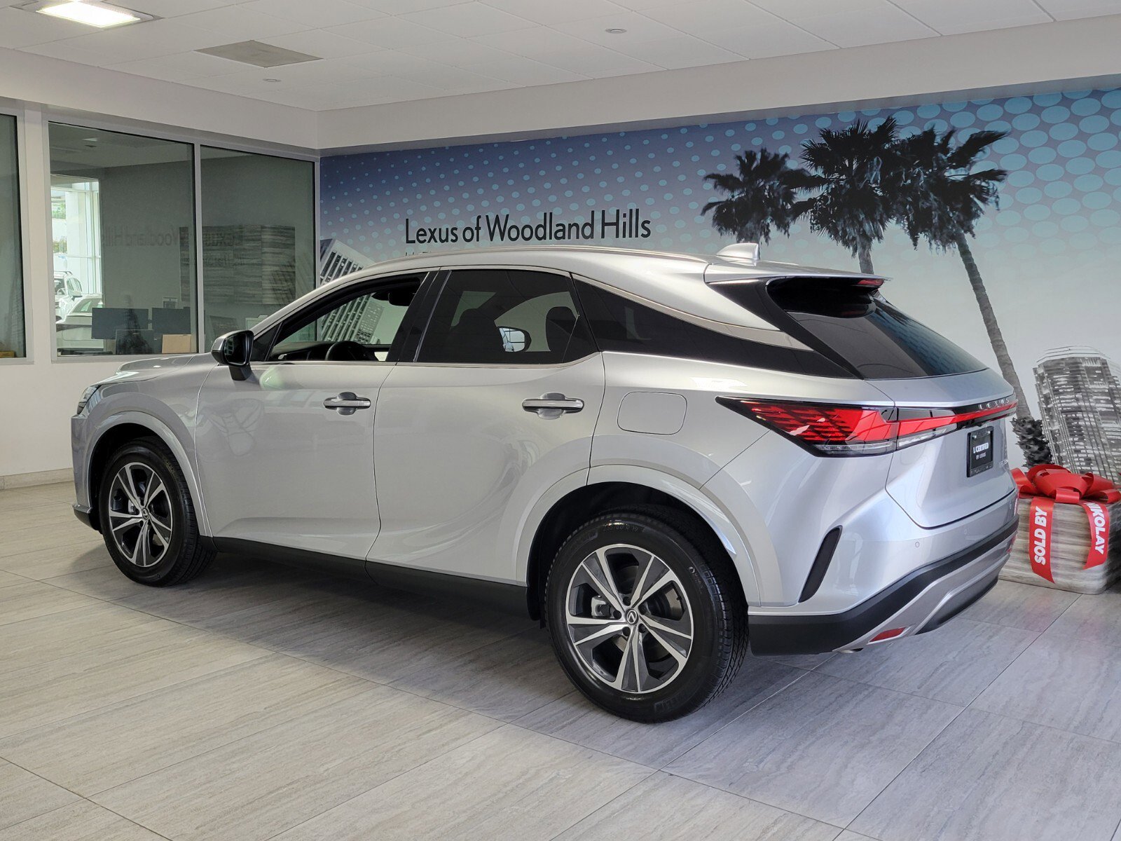 Certified 2025 Lexus RX 350 FWD image 3