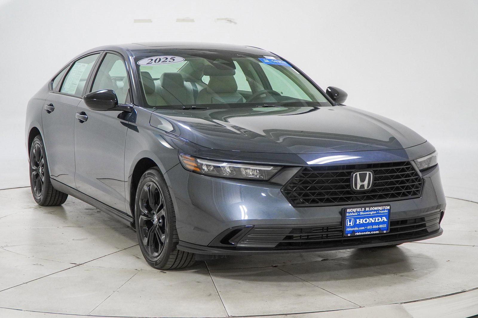 Certified 2025 Honda Accord SE image 13