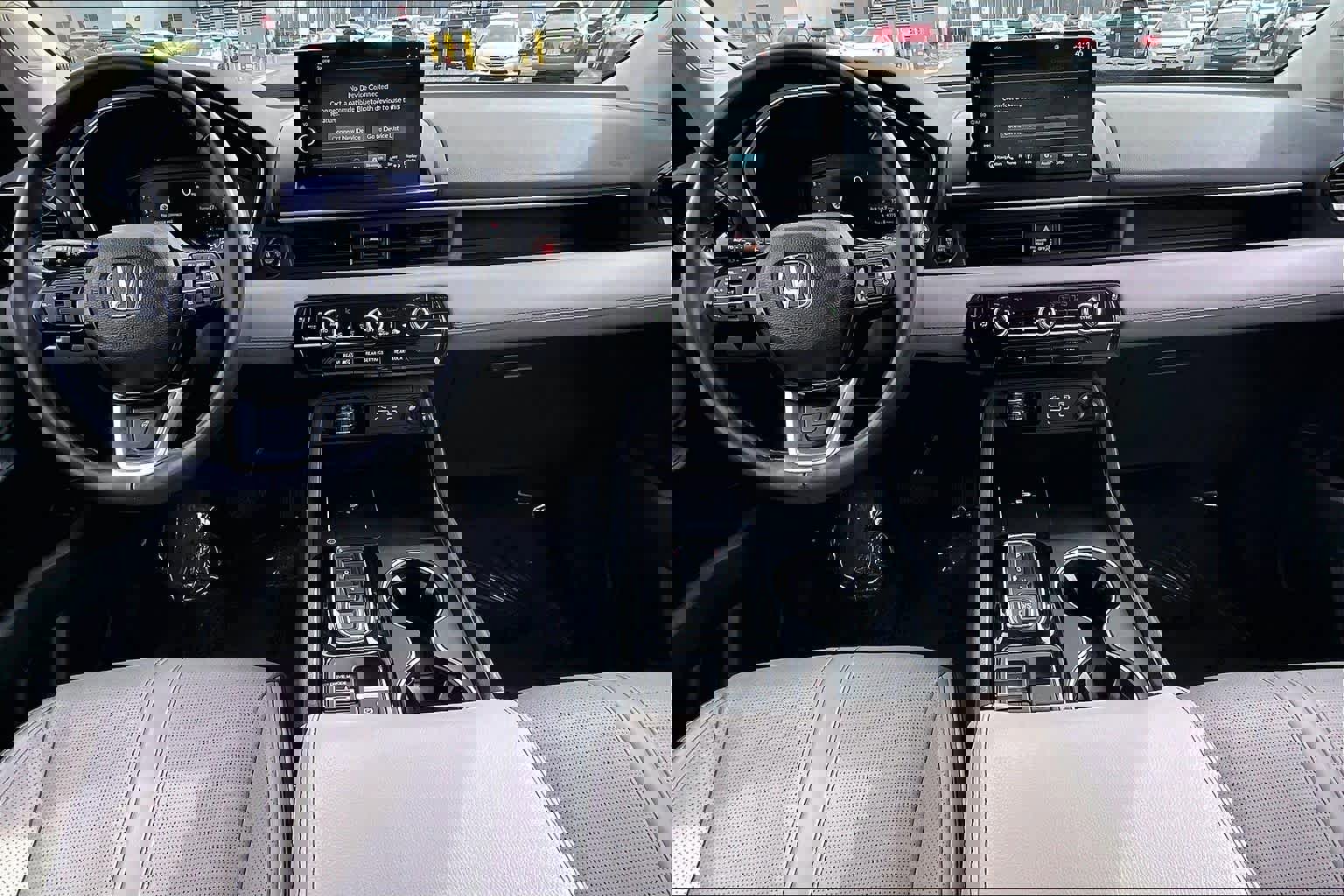 Used 2023 Honda Pilot Elite image 16