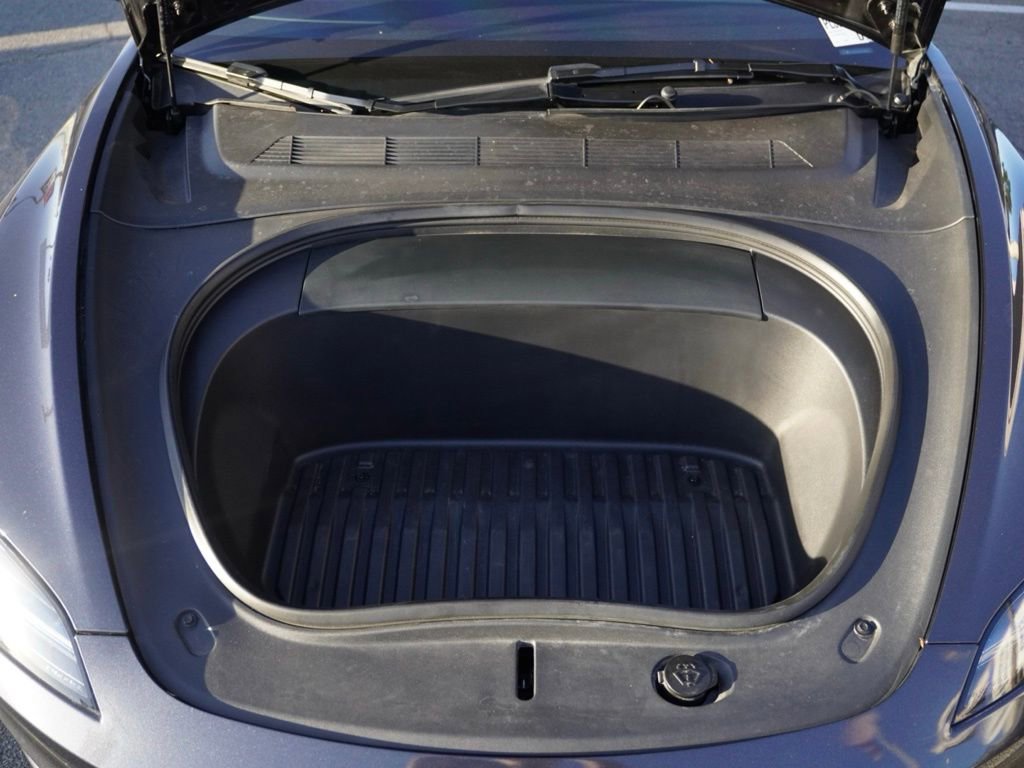 Used 2024 Tesla Model 3 Standard Range image 23