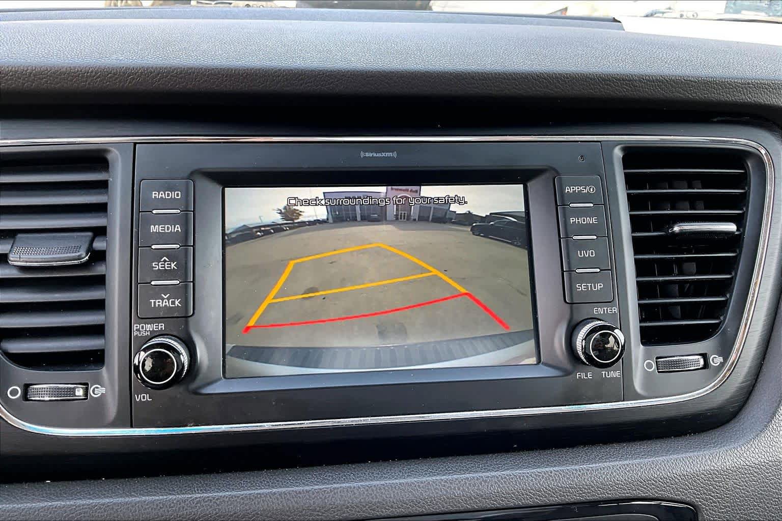 Used 2017 Kia Sedona LX w/ LX Essentials Premium Package image 24