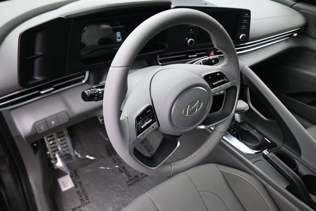 New 2026 Hyundai Elantra Sport FWD image 15