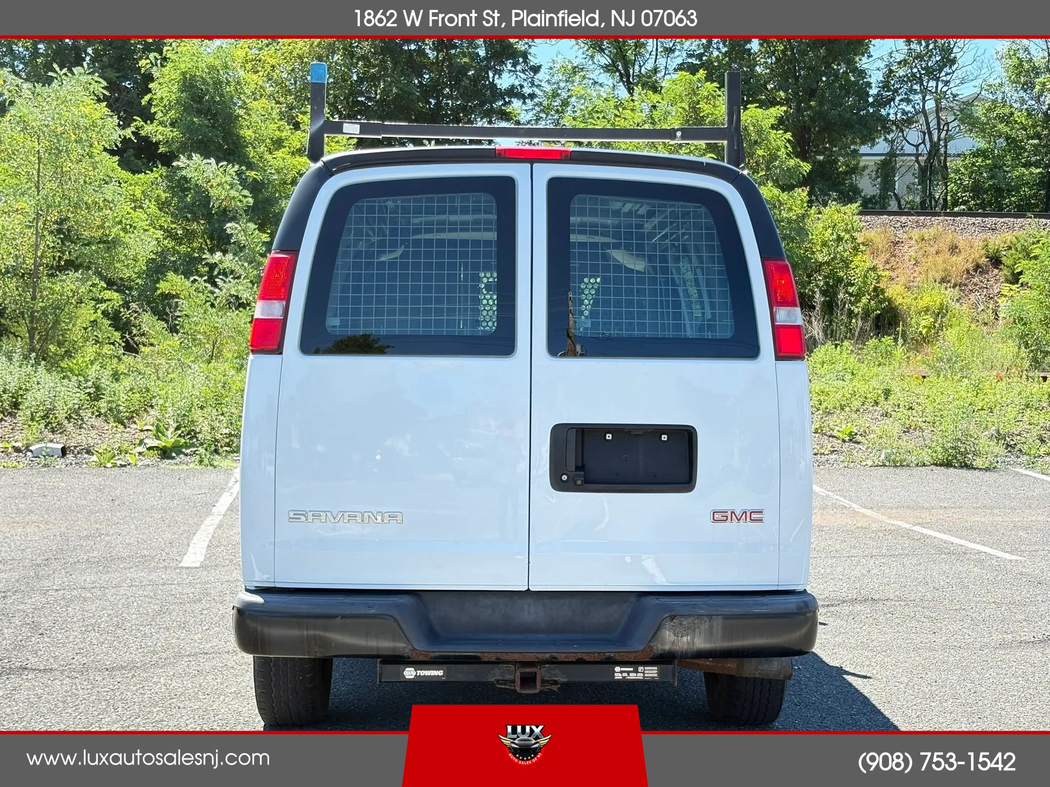 Used 2017 GMC Savana 2500 RWD image 6