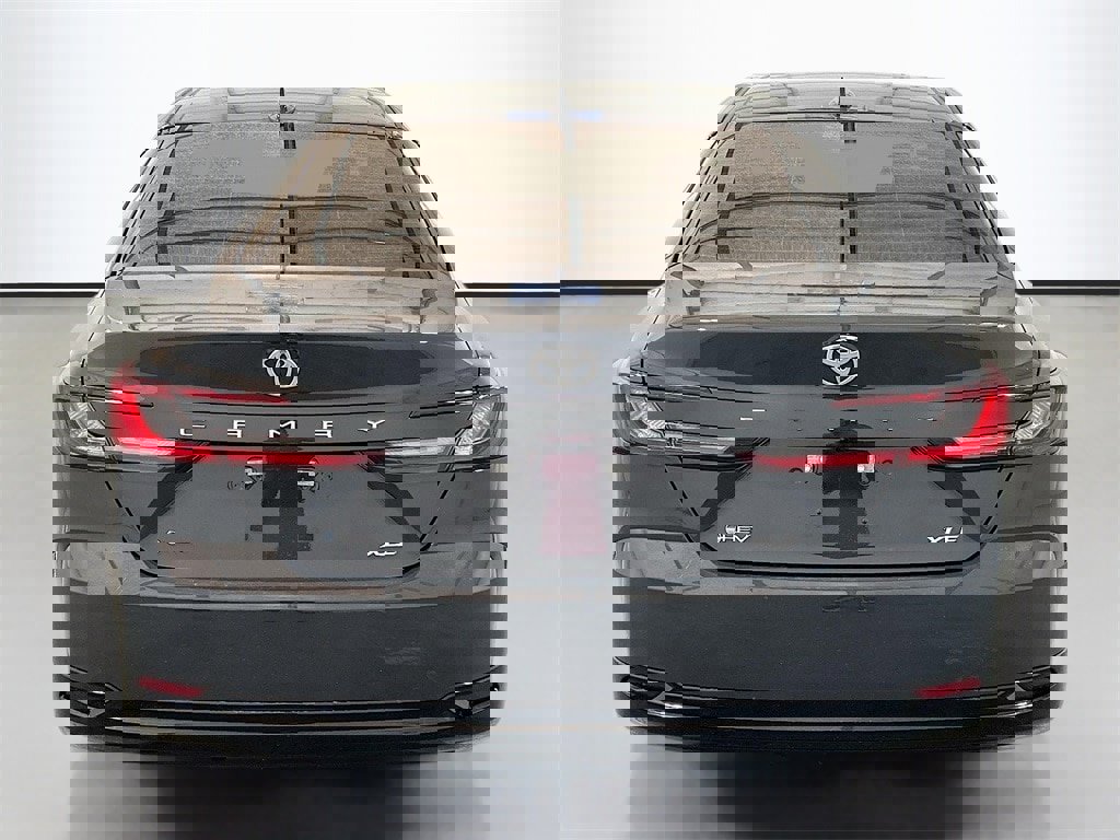 New 2026 Toyota Camry XLE image 5