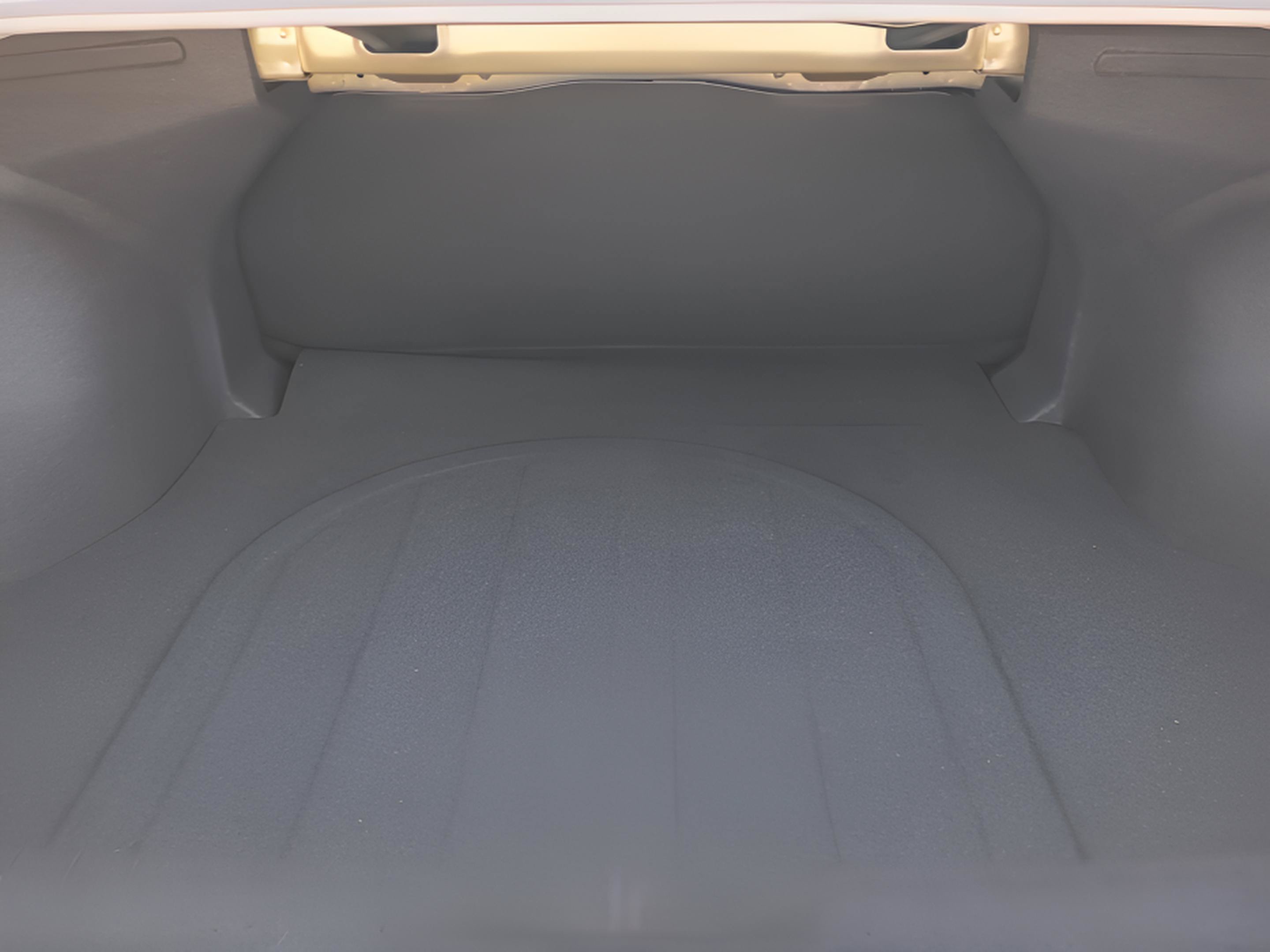 New 2026 Hyundai Elantra SE FWD image 8