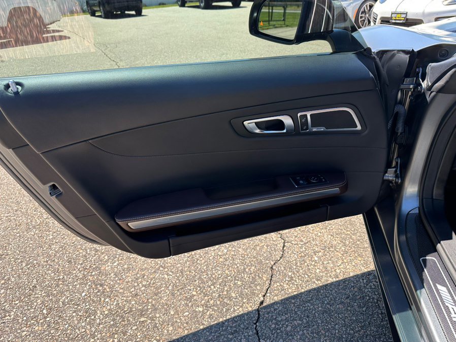 Used 2018 Mercedes-Benz AMG GT Coupe image 9