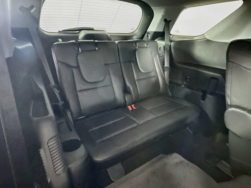 Used 2021 Ford Explorer XLT w/ Equipment Group 202A AWD/4WD image 35