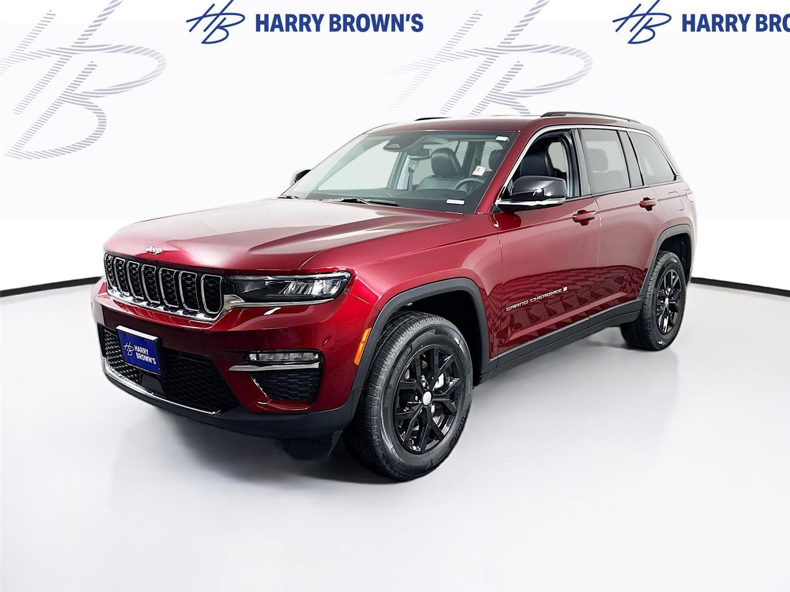 Used 2023 Jeep Grand Cherokee Limited image 1
