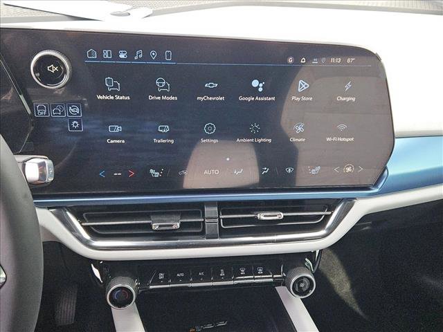 New 2026 Chevrolet Equinox EV LT image 12