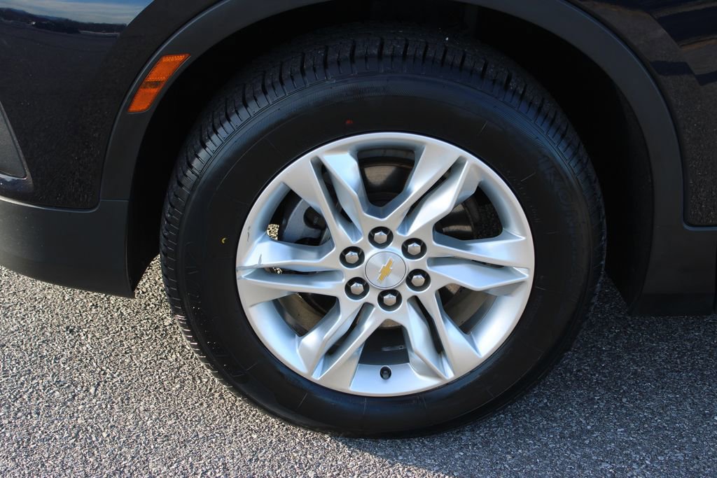 Used 2020 Chevrolet Blazer LT image 35