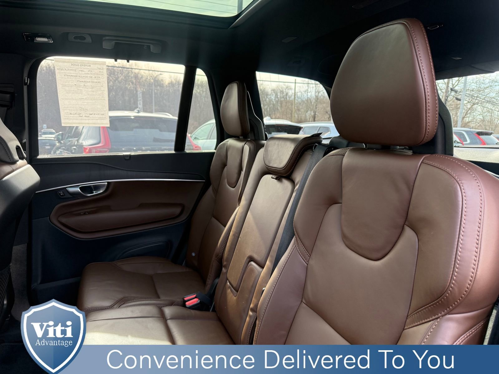 Certified 2024 Volvo XC90 B6 Ultimate w/ Protection Package Premier image 22