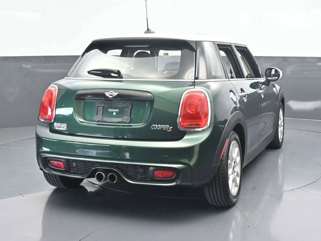 Used 2016 MINI Cooper S image 5