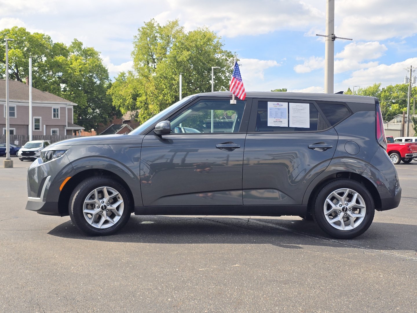 Used 2024 Kia Soul LX w/ Option Group 015 FWD image 19