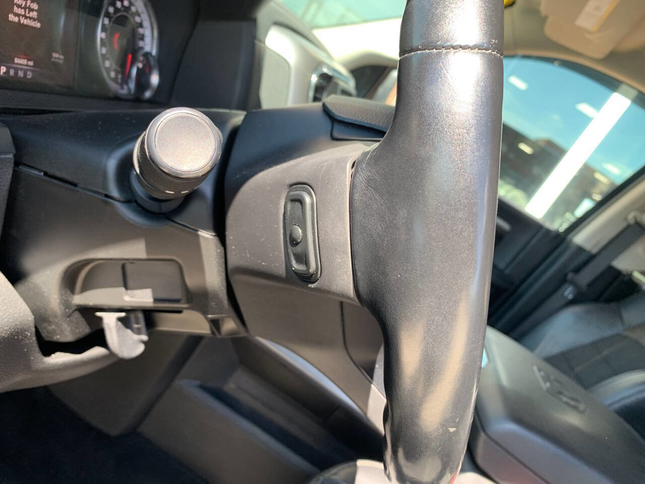 Used 2017 RAM 1500 Sport image 15