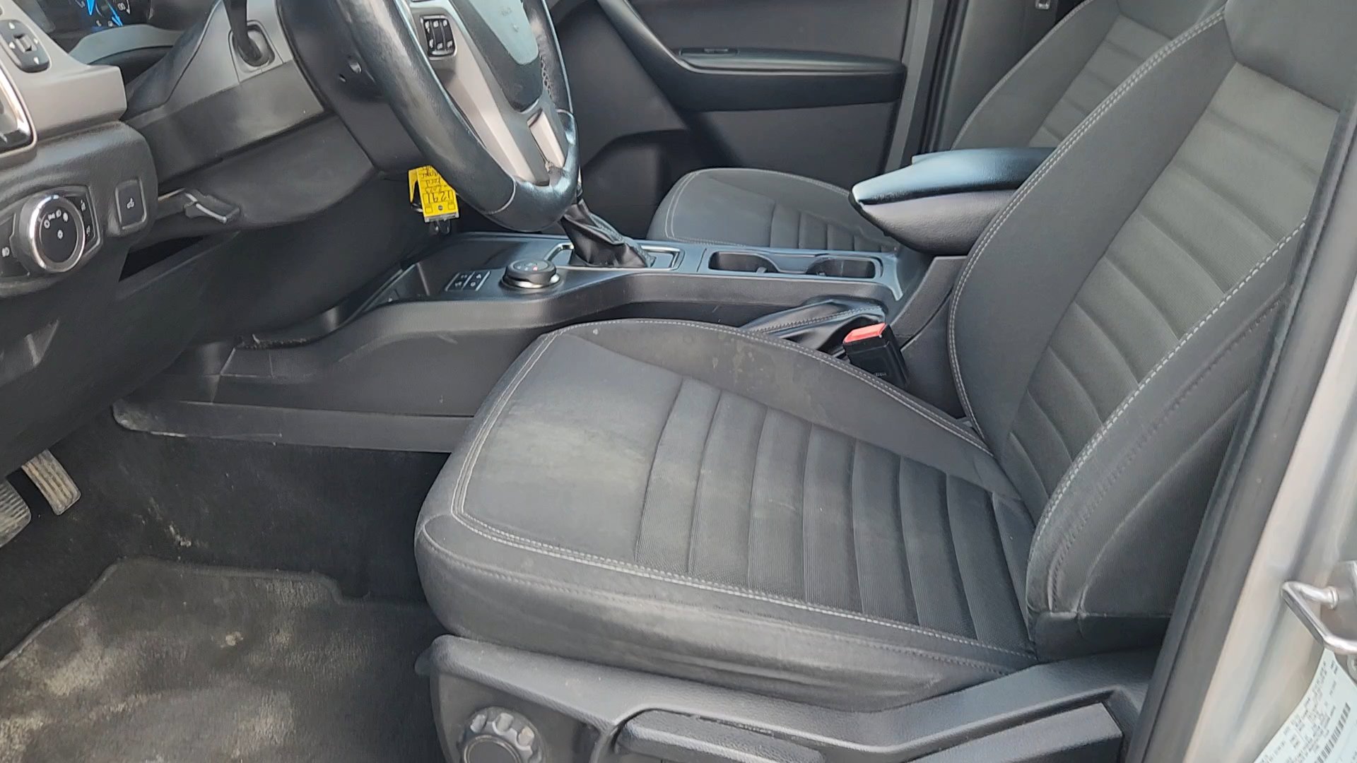 Used 2023 Ford Ranger XLT w/ Equipment Group 301A Mid AWD/4WD image 32