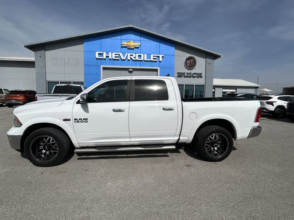 Used 2016 RAM 1500 Laramie w/ Convenience Group image 4