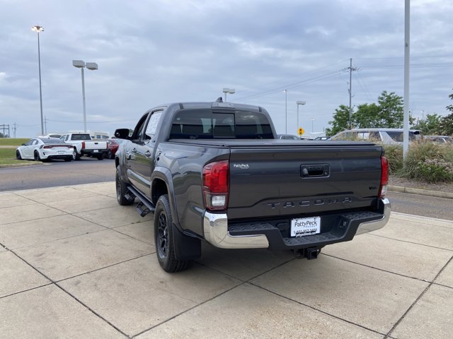 Used 2021 Toyota Tacoma SR5 image 9