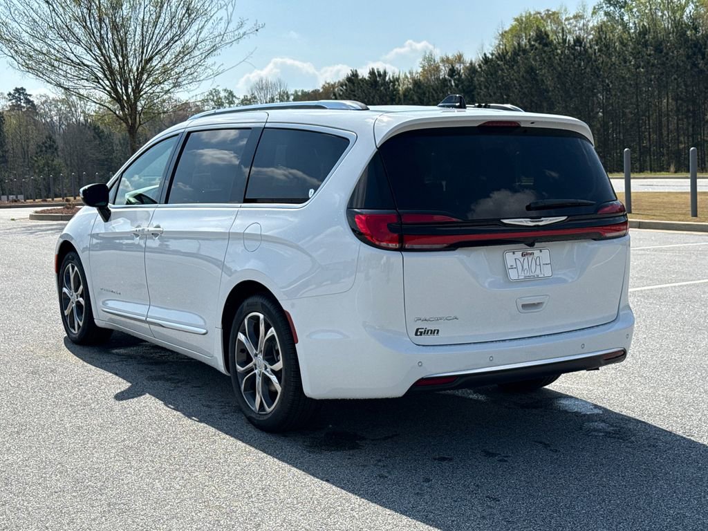 New 2026 Chrysler Pacifica Pinnacle image 5