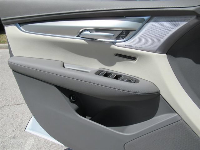 New 2026 Cadillac XT5 Premium Luxury w/ LPO, Floor Liner Package FWD image 18