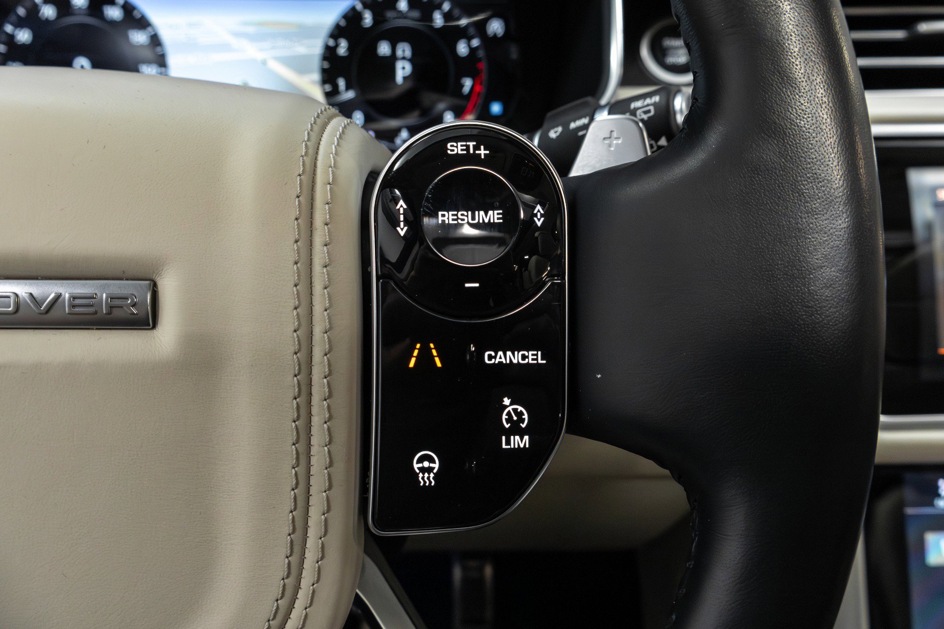 Used 2019 Land Rover Range Rover Long Wheelbase Autobiography image 62