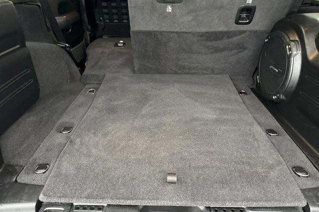 Used 2021 Jeep Wrangler Unlimited Rubicon image 16